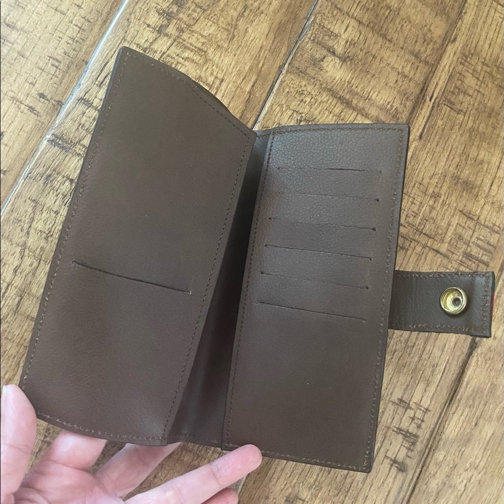 Hand crafted bi-fold long wallet